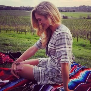 Meet your Posher, Julia